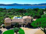 Propriété avec piscine