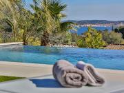 Propriété avec piscine