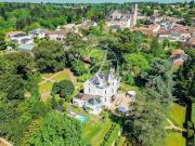 Propriété avec piscine