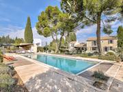 Propriété avec piscine