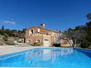 Maison avec piscine et jardin