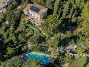 Propriété avec piscine