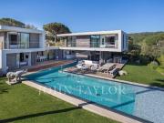 Propriété avec piscine