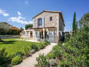 Propriété avec piscine