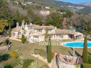 Propriété avec piscine