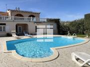 Propriété avec piscine