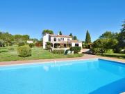 Propriété avec piscine