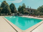 Propriété avec piscine