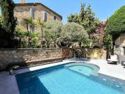 Propriété avec piscine