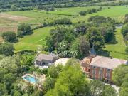 Propriété avec piscine