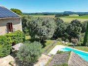 Propriété avec piscine