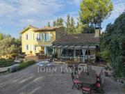 Propriété avec piscine