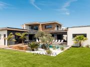 Propriété avec piscine