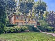 Propriété avec piscine