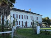 Propriété avec piscine