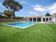 Propriété avec piscine