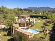 Propriété avec piscine