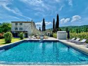 Propriété avec piscine