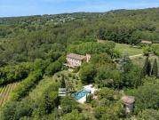 Propriété avec piscine