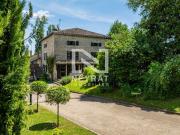 Propriété avec piscine