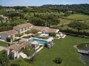 Propriété avec piscine