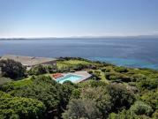 Propriété avec piscine en bord de mer