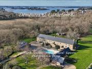 Propriété avec piscine en bord de mer