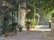 Propriété avec piscine et jardin