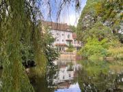 Propriété avec piscine et jardin