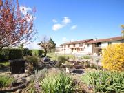 Propriété avec piscine et jardin