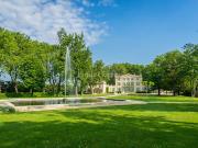 Propriété avec piscine et jardin