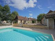 Propriété avec piscine et jardin