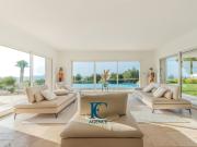 Propriété contemporaine avec vue panoramique