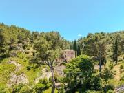Propriété De 12 Hectares Au Pied Des Alpilles 427m²...