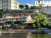 Propriété de 3 chambres au bord de la rivière dans le...