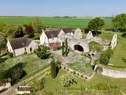 Propriété de Caractère à Vendre à Donnemarie Dontilly