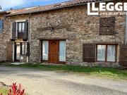 Propriété de caractère comprenant 4 chambres, composée...