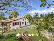 Propriété de caractère – plus de 200 m² habitables –...