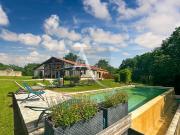 Superbe propriété avec gîte et 20 hectares