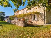 Propriété De Charme Avec Gîtes 455 m² – Vue Panoramique...