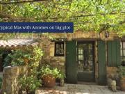 Propriété de charme sur grand terrain plusieurs dépendances