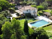 Propriété de plus de 15 hectares à vendre à Ramatuelle