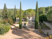 PROPRIÉTÉ D'EXCEPTION AVEC PISCINE DANS UN SECTEUR...