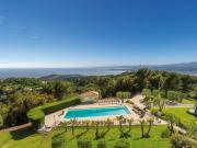 Propriété d'exception dominant la Côte d'Azur