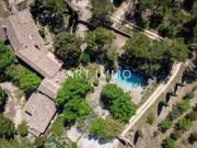 PROPRIÉTÉ EN PIERRE À VENDRE PROCHE DE GORDES