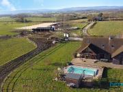 Propriété équestre avec villa et piscine 239m² Sennecey...