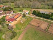 Propriété Équestre De 17 Hectares En Dordogne 70m²...