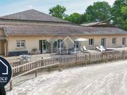 PROPRIÉTÉ EQUESTRE, SUPERBE MAISON FAMILIALE 160m2,...