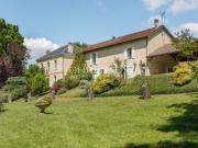 Propriété familiale avec gîte, piscine et terrain – À 30...