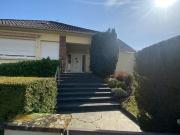 Propriété familiale de prestige – Colline du Vignoble à Mun